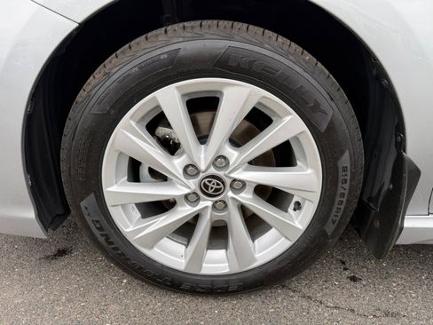 Used 2024 Toyota Camry SE FWD image 36