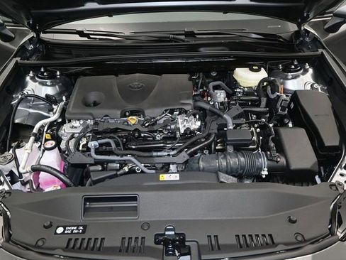 Used 2026 Toyota Camry SE image 17