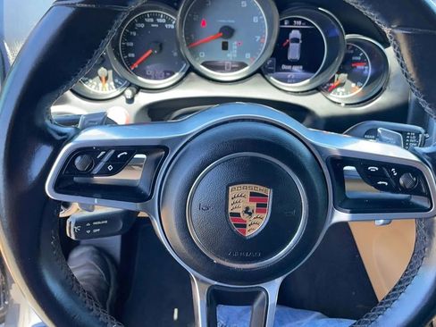 Used 2016 Porsche Cayenne S AWD/4WD image 10
