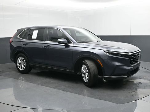 Used 2025 Honda CR-V LX image 7