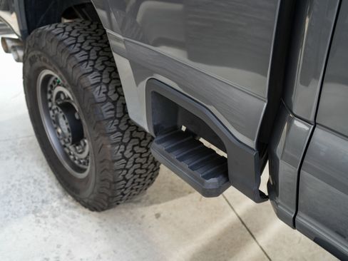 Used 2024 Ford F250 Platinum w/ Tremor Off-Road Package image 49