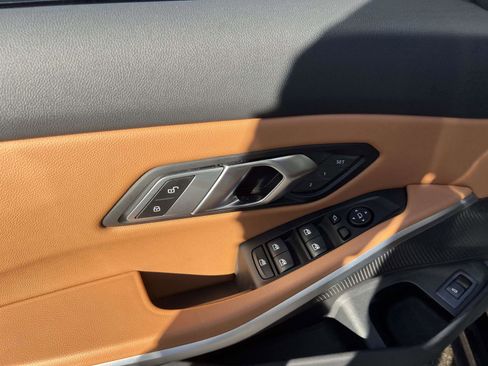 Used 2023 BMW M340i xDrive image 15