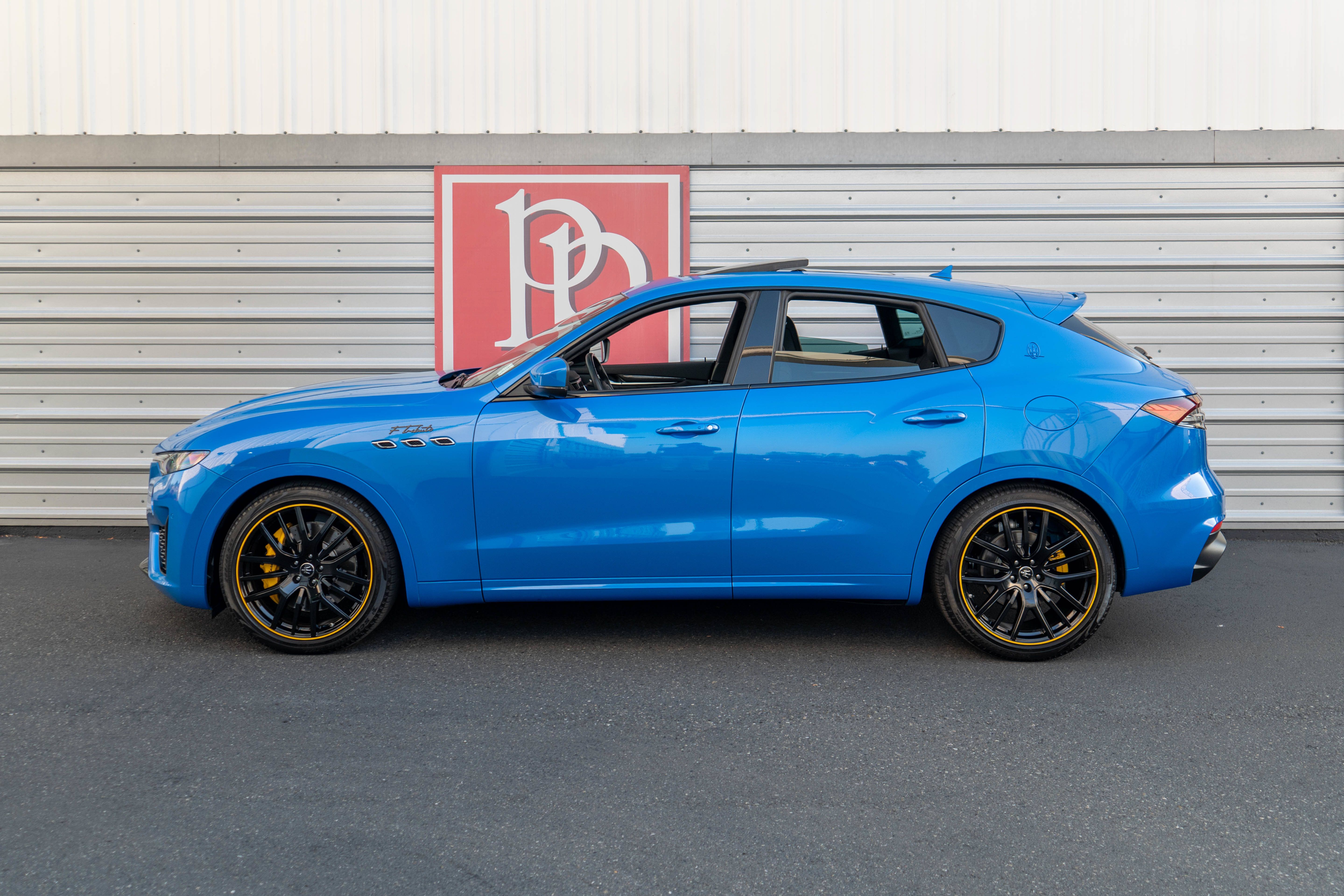 Used 2022 Maserati Levante F Tributo AWD/4WD image 53