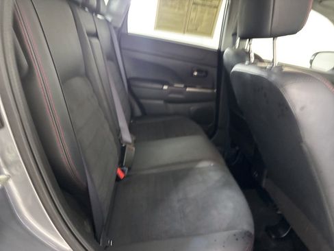 Used 2024 Mitsubishi Outlander Sport SE image 23