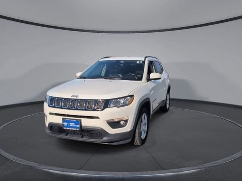 Used 2018 Jeep Compass Latitude w/ Popular Equipment Group image 3