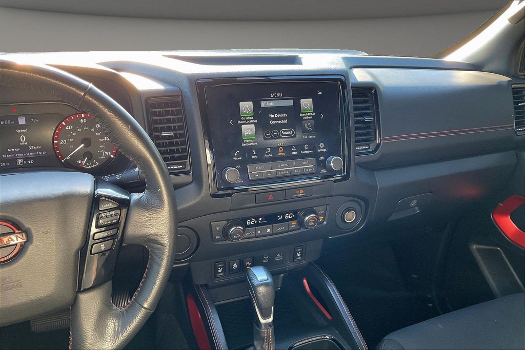 Used 2022 Nissan Frontier Pro-X RWD image 13
