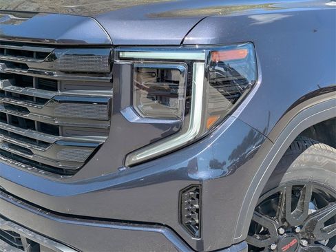 New 2025 GMC Sierra 1500 Elevation image 3