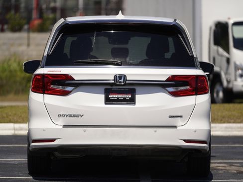 Used 2024 Honda Odyssey Touring image 53