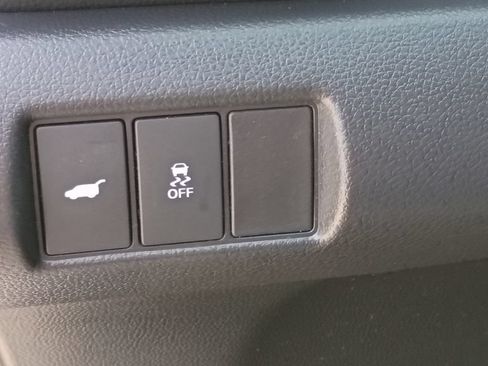 Used 2025 Honda Pilot EX-L image 18