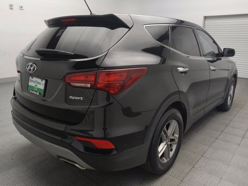 Used 2018 Hyundai Santa Fe Sport FWD image 9