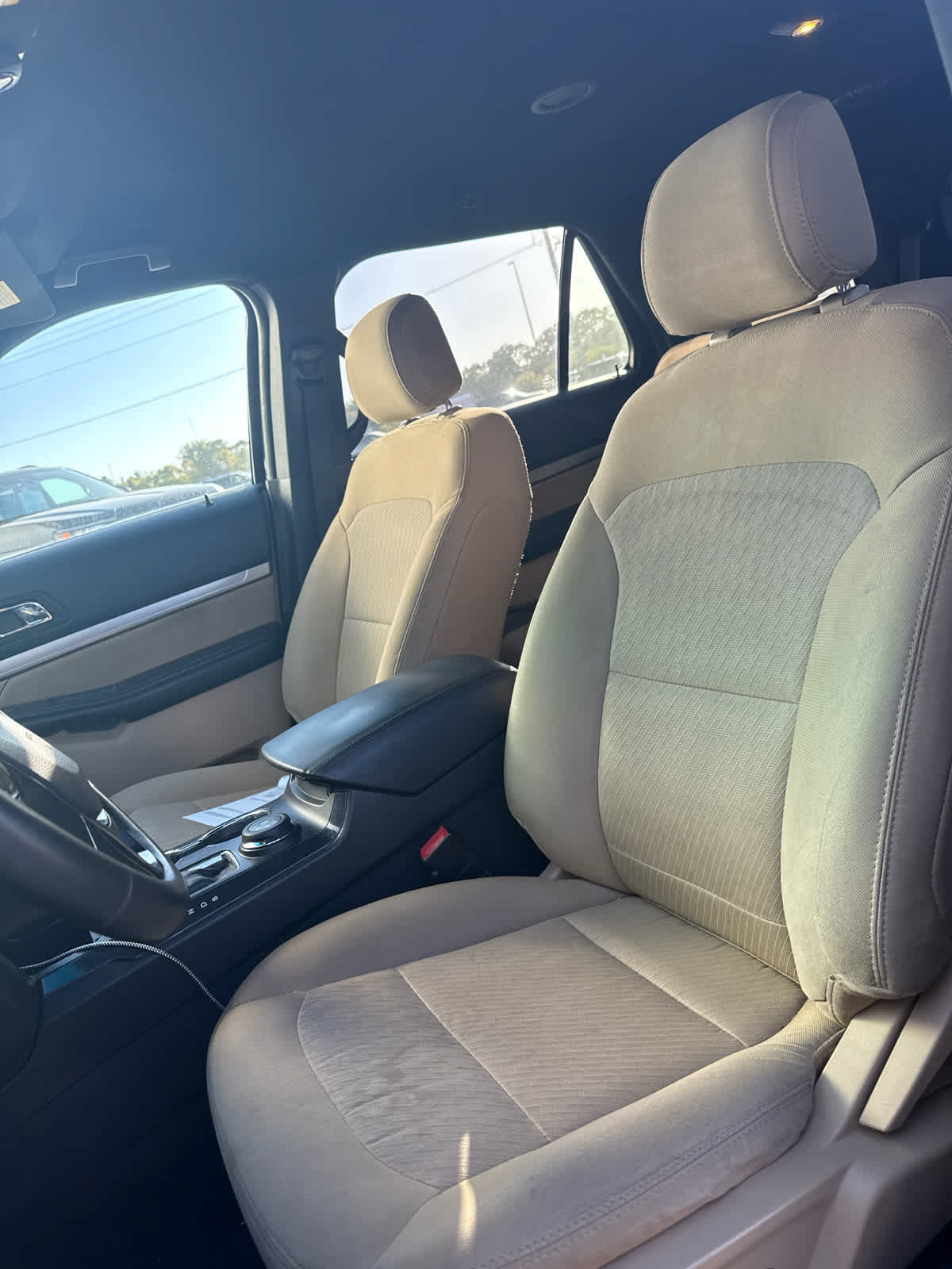 Used 2016 Ford Explorer 4WD image 11
