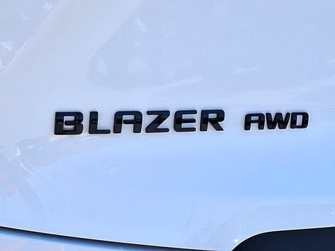 Certified 2023 Chevrolet Blazer LT w/ Convenience Package AWD/4WD image 29