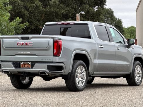 Used 2024 GMC Sierra 1500 Denali w/ Technology Package AWD/4WD image 4
