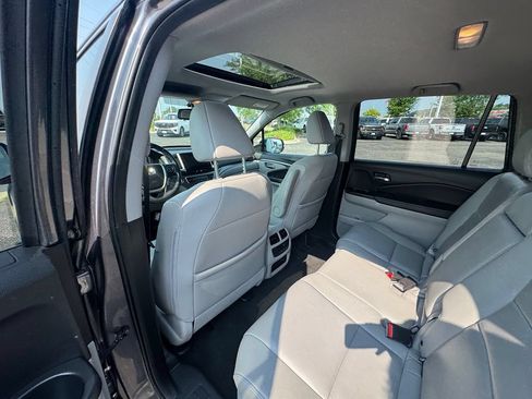 Used 2018 Honda Pilot EX-L image 10