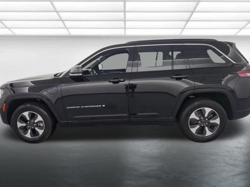 Used 2024 Jeep Grand Cherokee Limited 4xe AWD/4WD image 5
