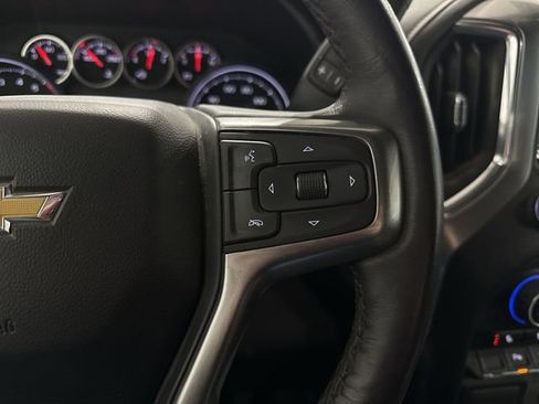 Used 2022 Chevrolet Silverado 1500 LT AWD/4WD image 13