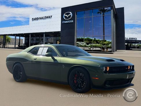 Used 2023 Dodge Challenger SRT Hellcat w/ Driver Convenience Group RWD image 10