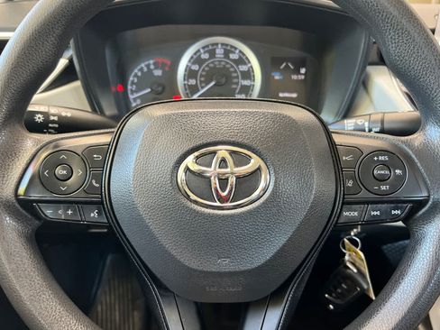 Certified 2020 Toyota Corolla LE FWD image 22