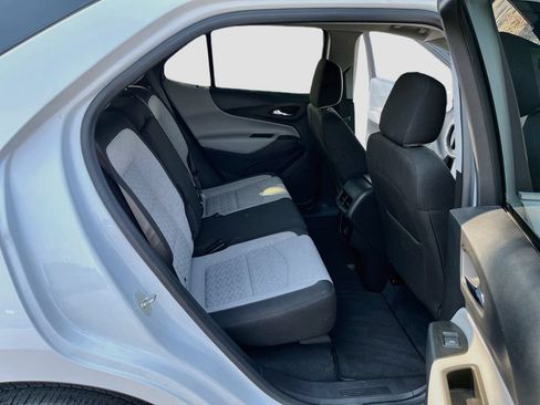 Used 2023 Chevrolet Equinox LT w/ Driver Convenience Package AWD/4WD image 26