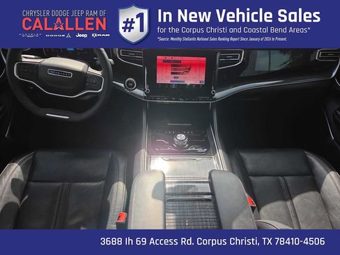 Used 2022 Jeep Wagoneer Series III w/ Flexible Seating Group AWD/4WD image 17