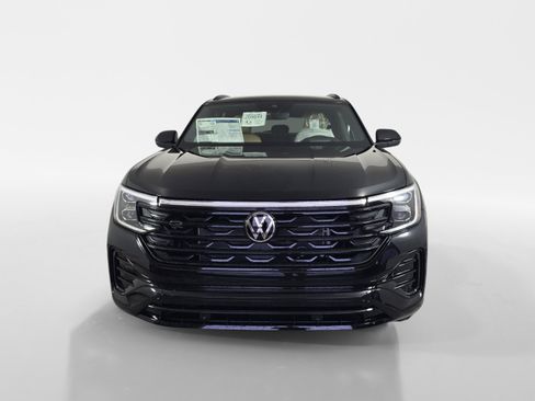 New 2026 Volkswagen Atlas Cross Sport SEL R-Line AWD/4WD image 8