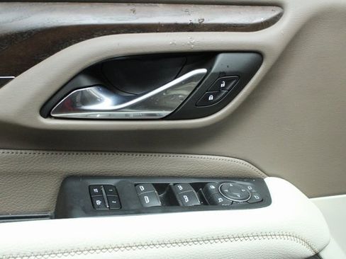 Used 2021 GMC Yukon Denali image 17