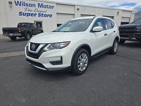 Used 2020 Nissan Rogue S AWD/4WD image 1