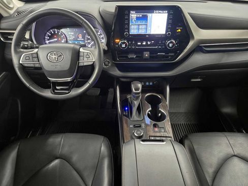 Used 2022 Toyota Highlander Limited AWD/4WD image 20