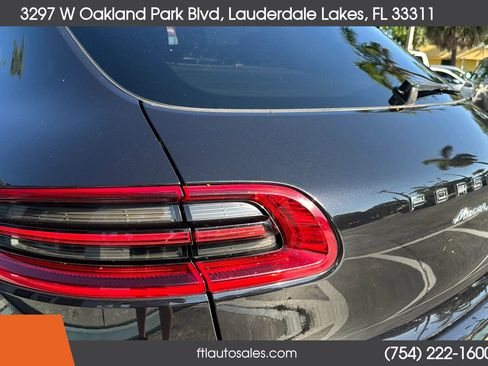 Used 2017 Porsche Macan S AWD/4WD image 11