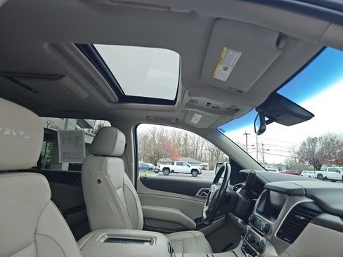 Used 2019 GMC Yukon Denali w/ Denali Ultimate Package image 9
