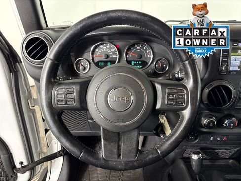 Used 2017 Jeep Wrangler Unlimited Sport w/ Quick Order Package 24S AWD/4WD image 16