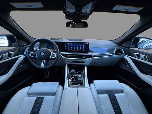 Used 2025 BMW X6 M Competition w/ Executive Package image 22