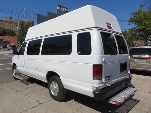 Used 2013 Ford E-250 and Econoline 250 Extended w/ PWR Group image 4