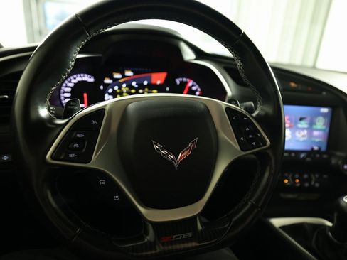 Used 2017 Chevrolet Corvette Z06 image 16