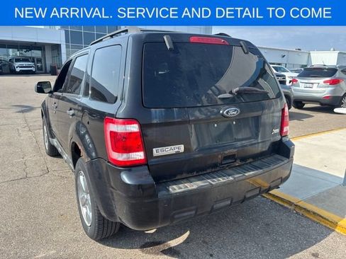 Used 2011 Ford Escape XLT w/ Canadian Winter Pkg FWD image 7
