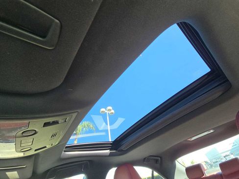 Used 2017 Lexus IS 200t image 35