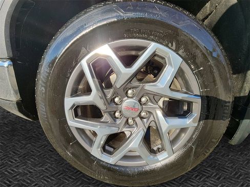 Certified 2023 GMC Sierra 1500 SLT w/ SLT Premium Package image 11