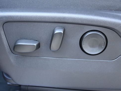 New 2025 GMC Sierra 2500 SLE w/ SLE Convenience Package image 18