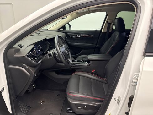 Certified 2022 Buick Envision Essence w/ Sport Touring Package image 5