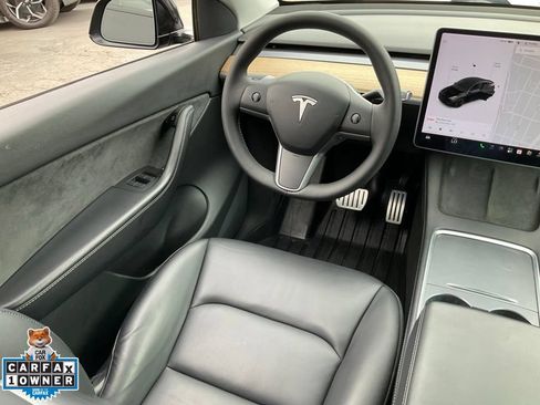 Used 2022 Tesla Model Y Performance AWD/4WD image 37