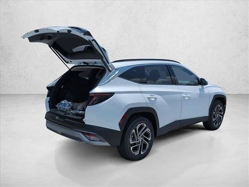 New 2026 Hyundai Tucson Limited AWD/4WD image 2