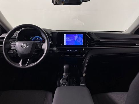 Certified 2025 Toyota Camry LE image 14