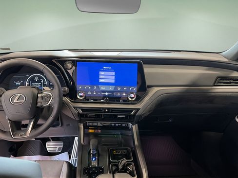 New 2026 Lexus TX 500h AWD image 22