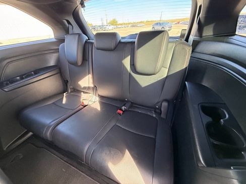 Used 2023 Honda Odyssey Sport image 16