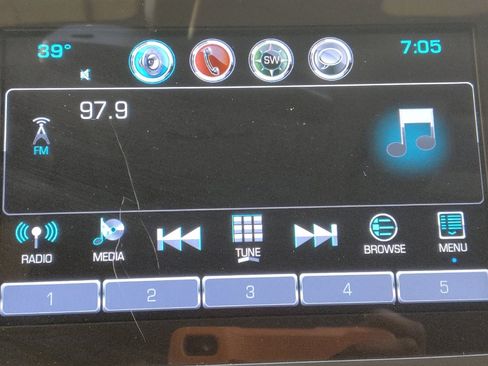 Used 2018 Chevrolet Malibu LT w/ Driver Confidence Package image 25