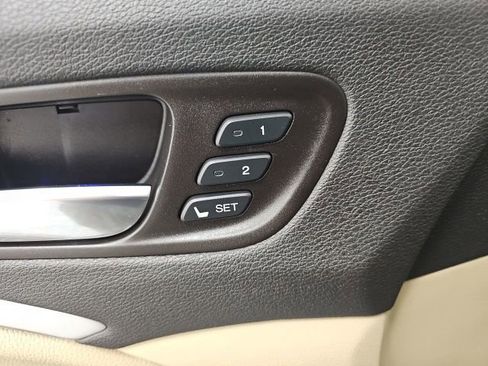 Used 2018 Acura MDX SH-AWD image 13