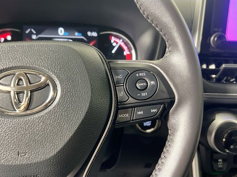 Used 2025 Toyota RAV4 XLE Premium FWD image 19