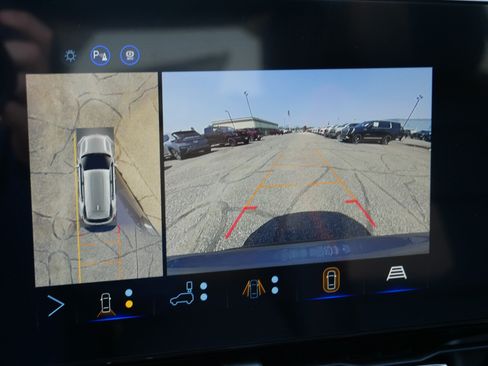 New 2027 Chevrolet Equinox RS w/ Safety and Technology Package AWD/4WD image 29