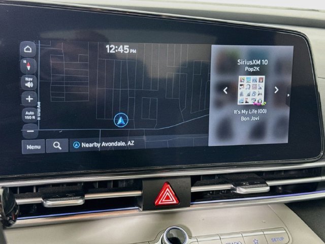 Used 2025 Hyundai Elantra Limited FWD image 13