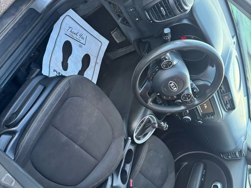 Used 2017 Kia Soul image 10